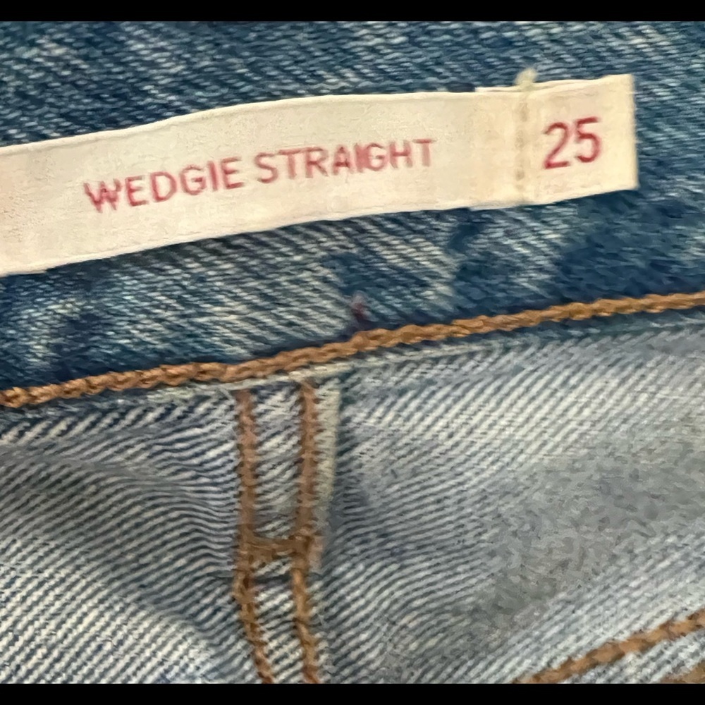 LEVI’S JEANS - Picture 9 of 10